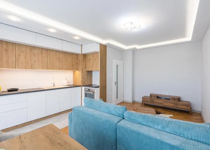 Cozy Chic Flat Stylish Center Varna