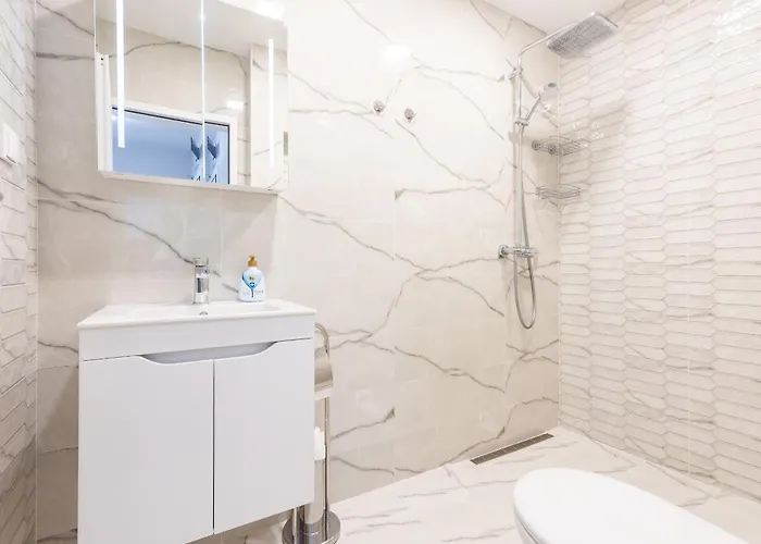 Cozy Chic Flat Stylish Center Apartment Varna